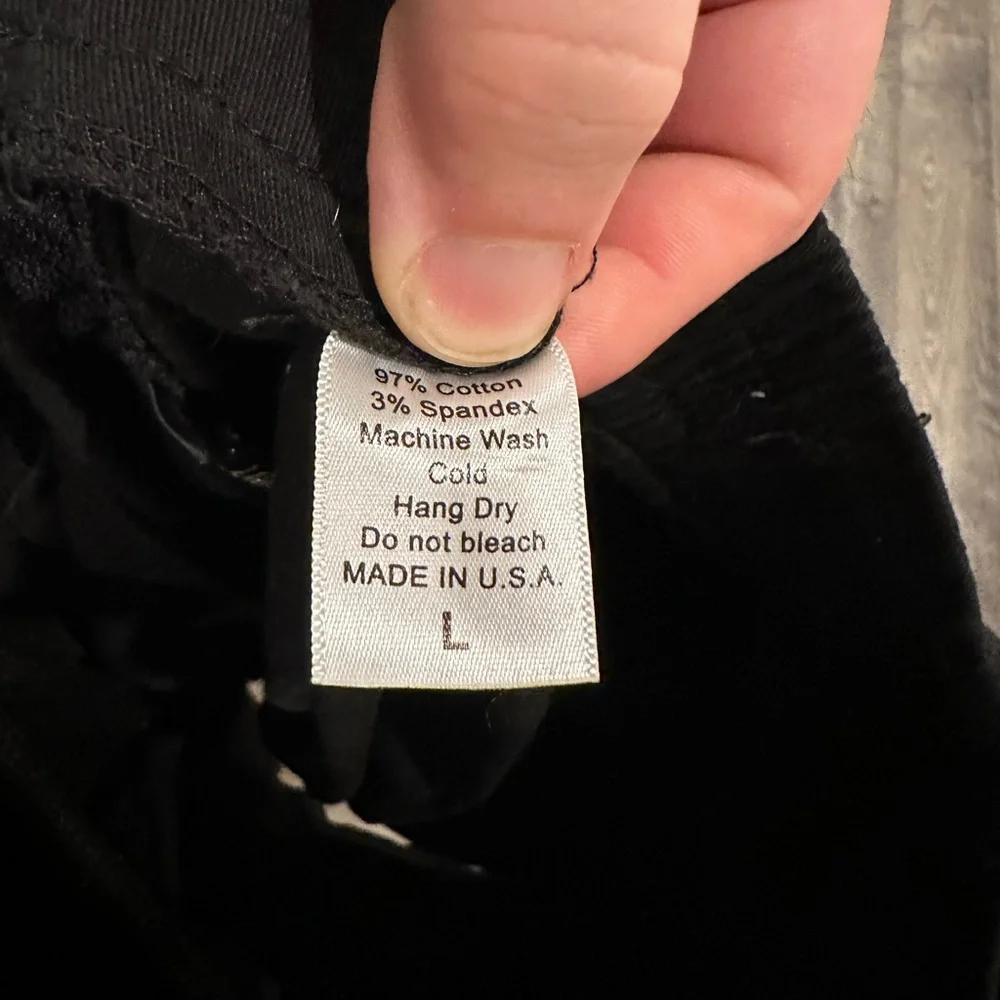 Black June skirt pinup girl clothing  size L - Picture 3 of 3